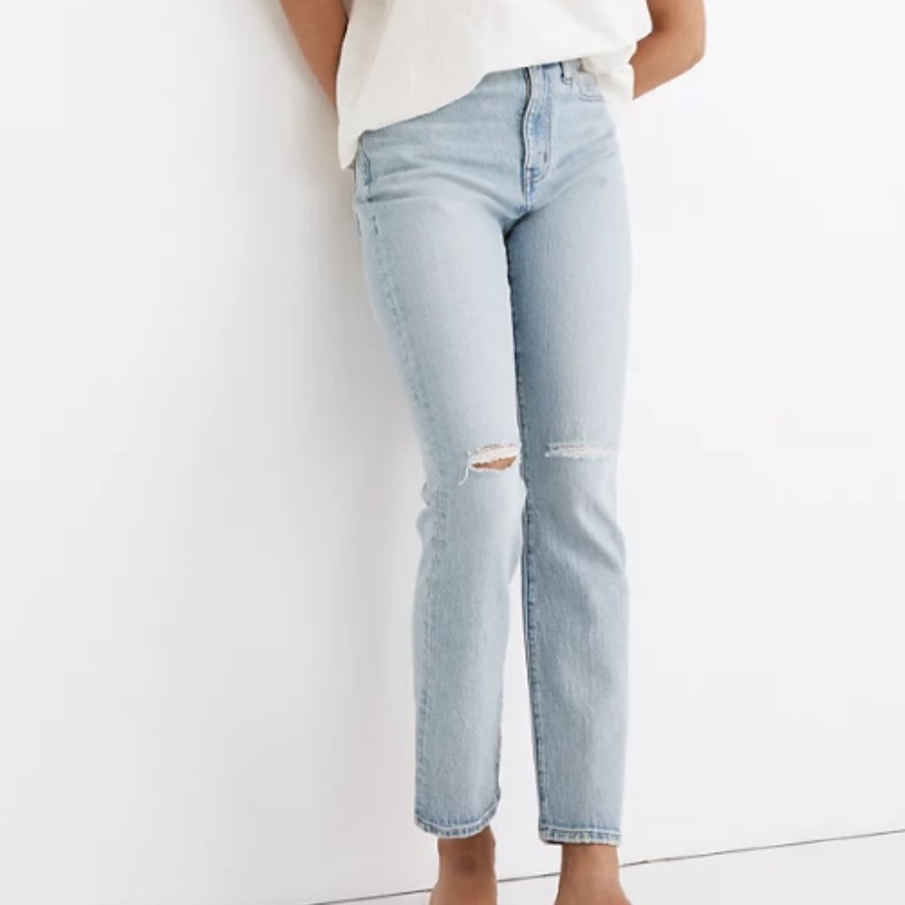 Madewell High-Rise Slim Crop Boyjean in Dumas Wash: Ripped Edition Size 26